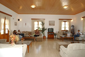 Mykonos gay holiday accommodation Hotel Aeolos reception