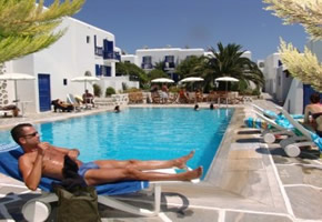 Mykonos gay holiday accommodation Hotel Aeolos swimming pool