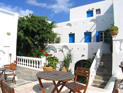 Mykonos Gay Friendly Hotel Carbonaki