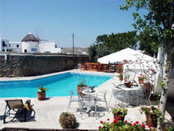 Mykonos gay friendly Despotiko Hotel