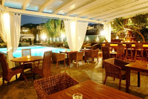 Mykonos gay holiday accommodation Hotel Dionysos