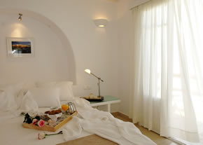 Mykonos gay holiday accommodation Hotel En Lefko Suites