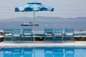 Mykonos gay holiday accommodation Flaskos Studios