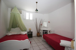Mykonos gay holiday accommodation Flaskos Studios