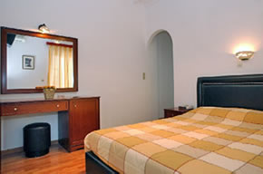 Mykonos gay holiday accommodation Fresh Hotel
