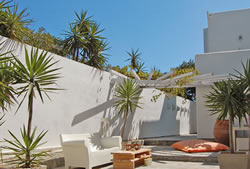 Exclusively Gay Geranium Moonlight Hotel in Mykonos