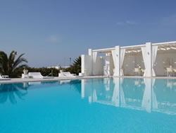 Mykonos gay hotel Geranium Residence