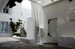 Exclusively Gay Geranium Town Suites in Mykonos