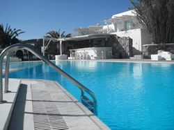 Mykonos gay friendly hotel Ostraco Suites