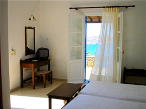 Mykonos gay holiday accommodation Rochari Studios