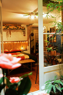 Exclusively Gay B&B Barangay in Amsterdam