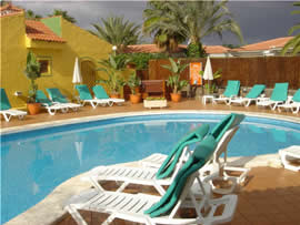 Gran Canaria gay holiday accommodation Club Tucanes Beach Boys