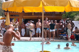 Gran Canaria exclusively gay holiday accommodation Club Mancha