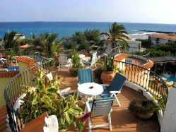Gran Canaria exclusively gay resort Pasion Tropical