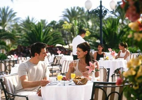 Gran Canaria gay holiday accommodation Hotel Riu Meloneras Palace