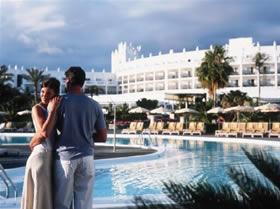 Gran Canaria gay friendly holiday accommodation Hotel Riu Palace Meloneras