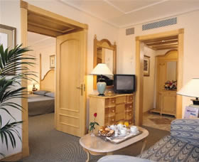 Gran Canaria gay holiday accommodation Hotel Riu Palace Meloneras
