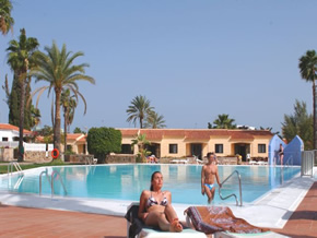 Gran Canaria gay holiday accommodation Santa Fe Bungalows