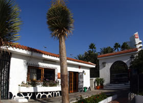 Gran Canaria gay friendly holiday accommodation Santa Fe Bungalows