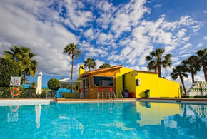 Gran Canaria gay holiday accommodation Tropical La Zona Bungalows