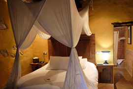 Ibiza gay friendly hotel  La Torre del Canoningo