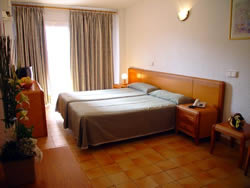 Ibiza gay friendly Hotel El Puerto