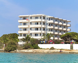 Ibiza gay friendly apartments Playa Sol II