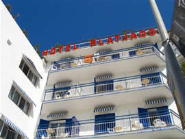 Sitges gay friendly Hotel Platjador