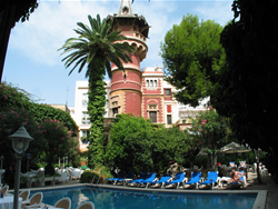 Sitges gay friendly Hotel Calipolis