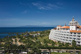 Tenerife gay holiday accommodation Hotel Riu Palace Tenerife