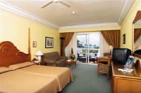 Tenerife gay friendly Hotel Riu Palace Tenerife