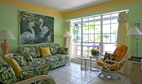 Ft.Lauderdale exclusively gay men's clothing optional Coral Reef Guesthouse Elite King Suite 106