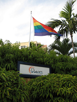 Ft.Lauderdale exclusively gay hotel The Dunes Guest House