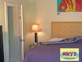 Ft.Lauderdale exclusively gay men's Mary's Resort Deluxe Rooms