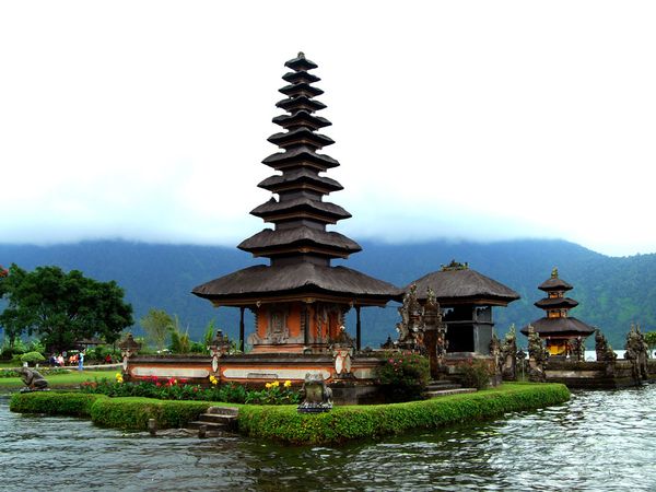 Indonesia Gay Hotels